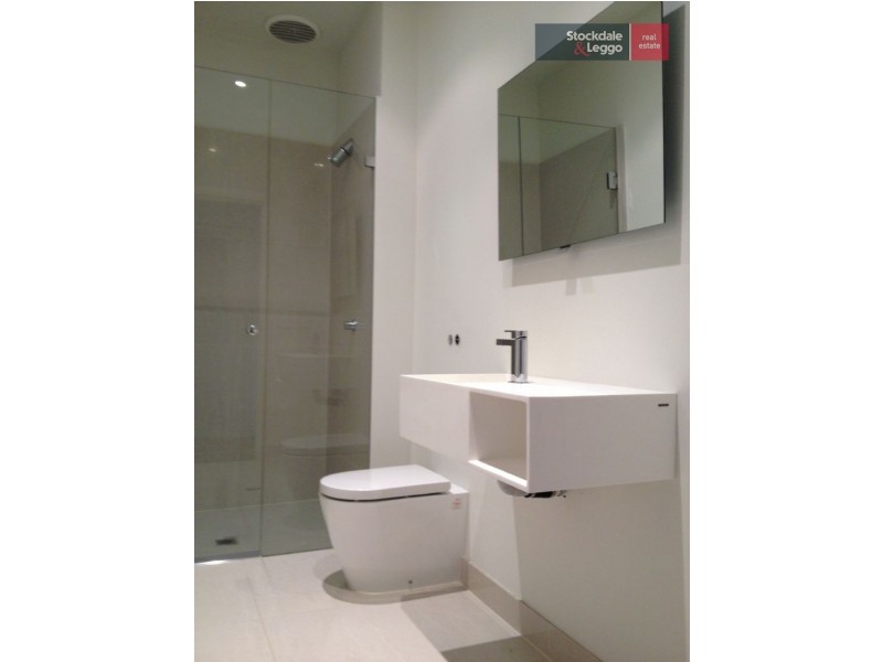 1/517 Moreland Road, Pascoe Vale South VIC 3044