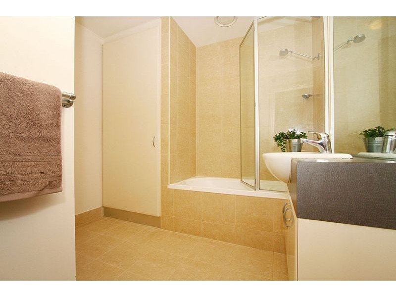 307/77 Village Way, Maribyrnong VIC 3032