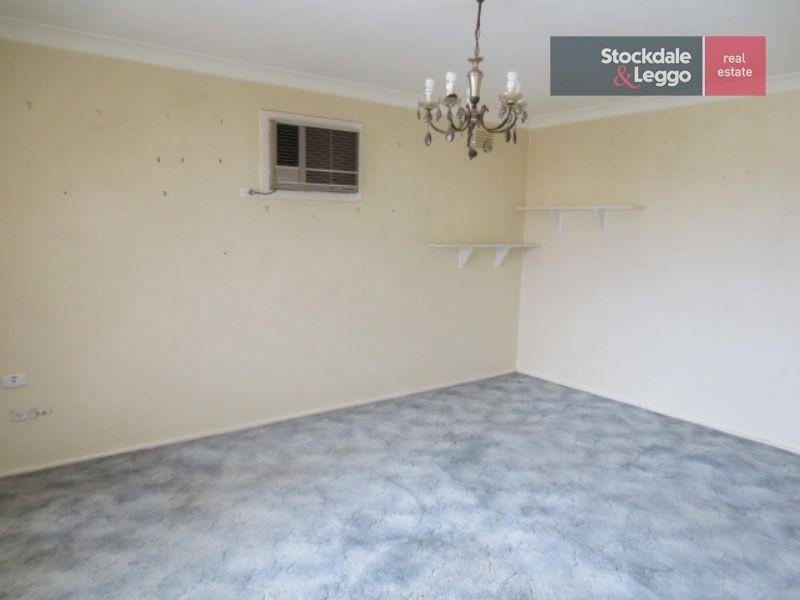 Rear/1 Melissa Street, Strathmore VIC 3041