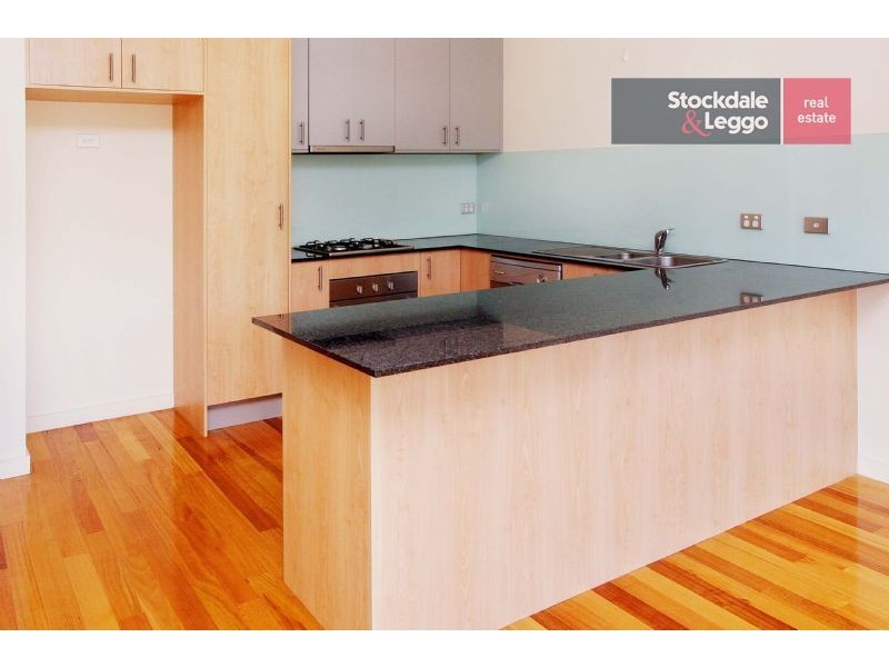 11/2 Scott Street, Essendon VIC 3040