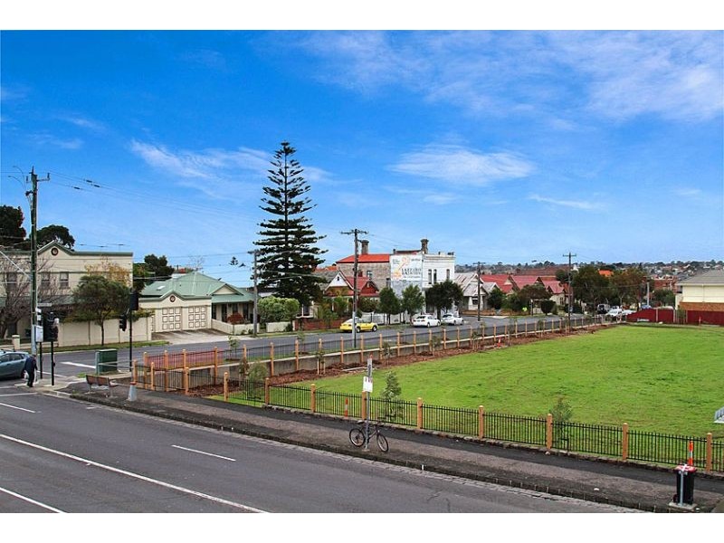 C209/460 Victoria Street, Brunswick VIC 3056