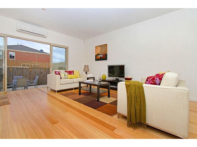 41 Kernan Street, Strathmore VIC 3041