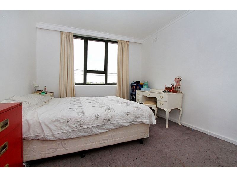 12/164 Napier Street, Essendon VIC 3040