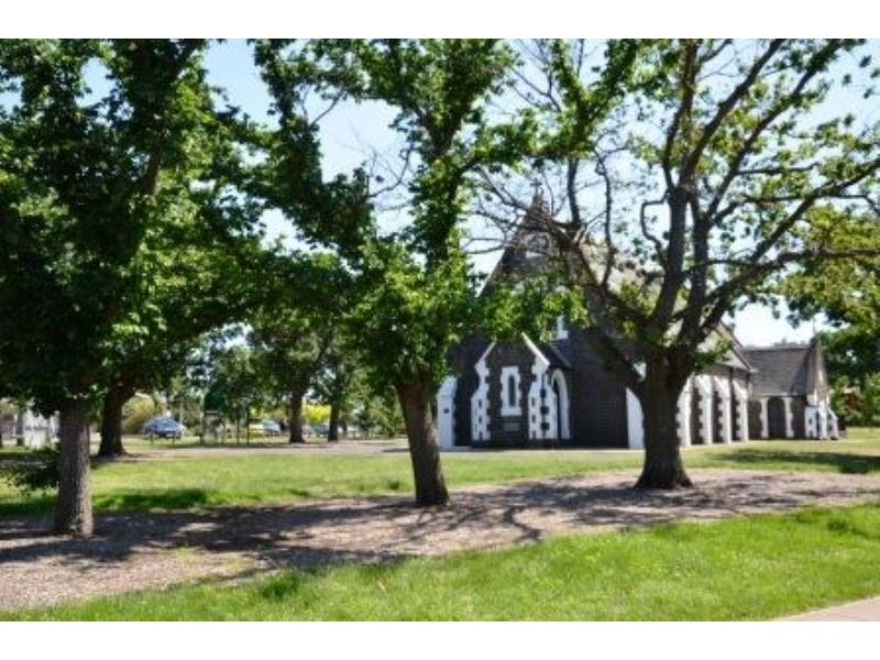 Sunbury VIC 3429