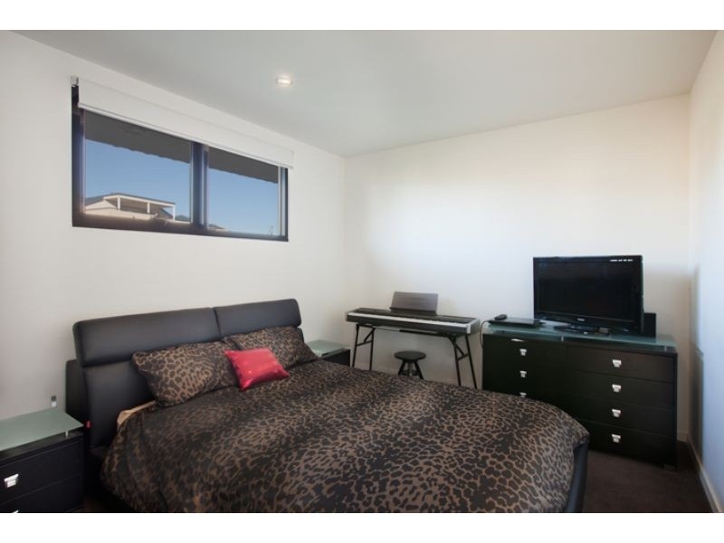 204/58 La Scala Avenue, Maribyrnong VIC 3032