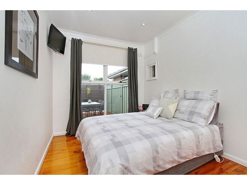 6/6 Lincoln Road, Essendon VIC 3040