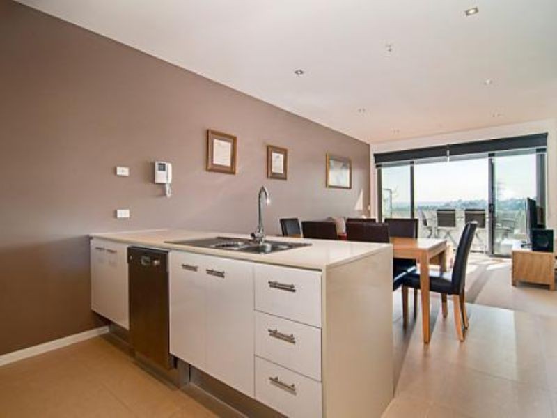 304/55 Cumberland Drive, Maribyrnong VIC 3032