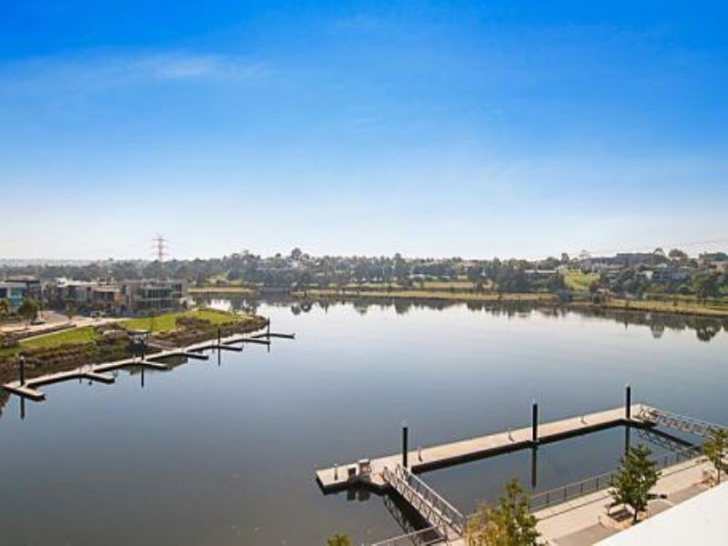 304/55 Cumberland Drive, Maribyrnong VIC 3032