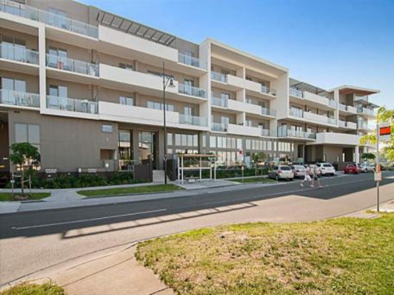 304/55 Cumberland Drive, Maribyrnong VIC 3032