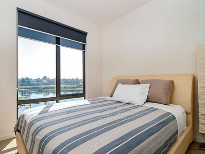 304/55 Cumberland Drive, Maribyrnong VIC 3032