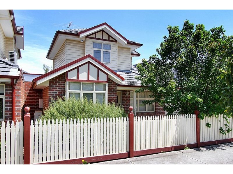 1C Ogilvie Street, Essendon VIC 3040