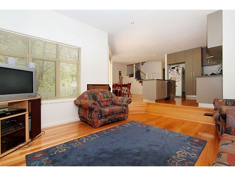 1C Ogilvie Street, Essendon VIC 3040