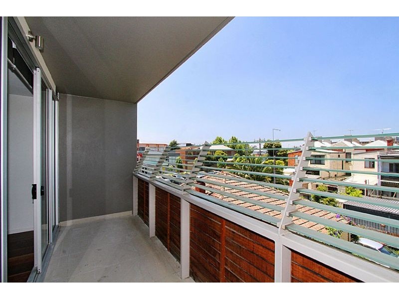 206/89 Raleigh Street, Essendon VIC 3040