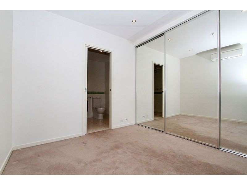 206/89 Raleigh Street, Essendon VIC 3040