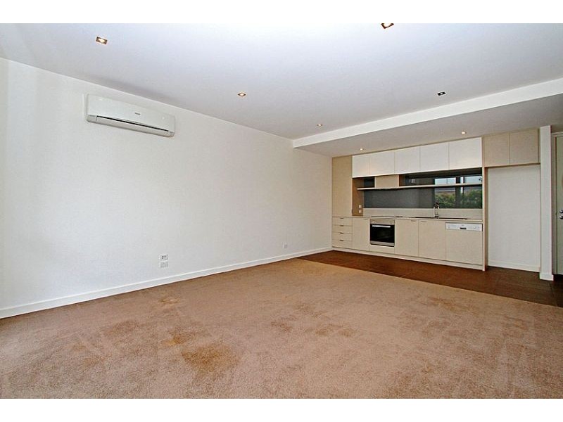 9/44 Eucalyptus Drive, Maidstone VIC 3012