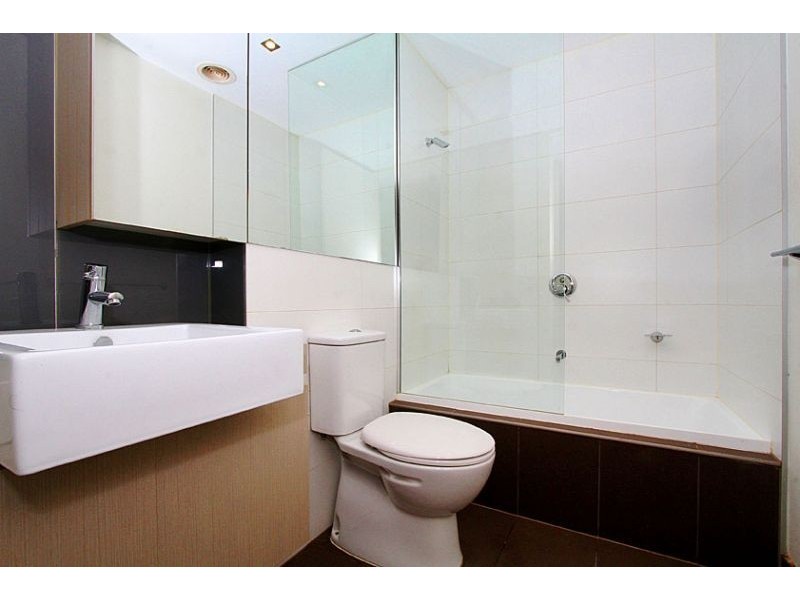 9/44 Eucalyptus Drive, Maidstone VIC 3012