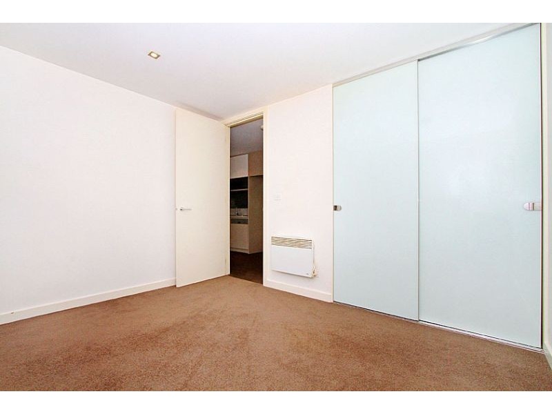 9/44 Eucalyptus Drive, Maidstone VIC 3012