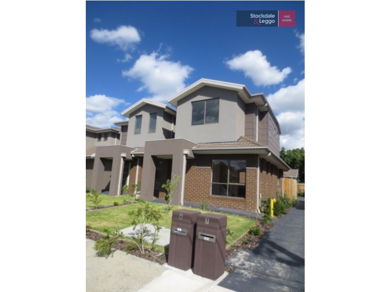 4/26-28 Henderson Road, Tullamarine VIC 3043