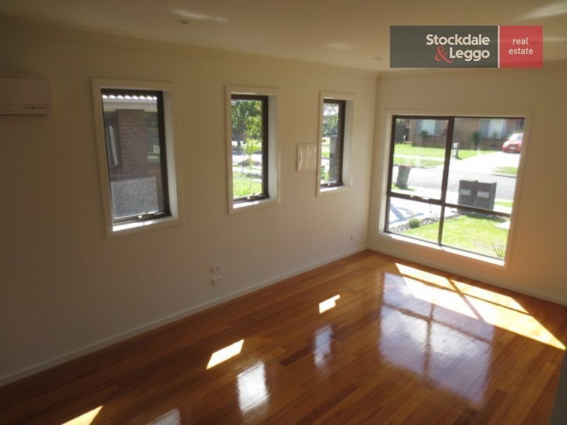 4/26-28 Henderson Road, Tullamarine VIC 3043