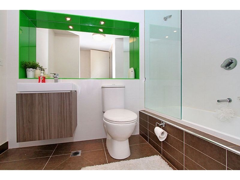 33/8 Crefden Street, Maidstone VIC 3012