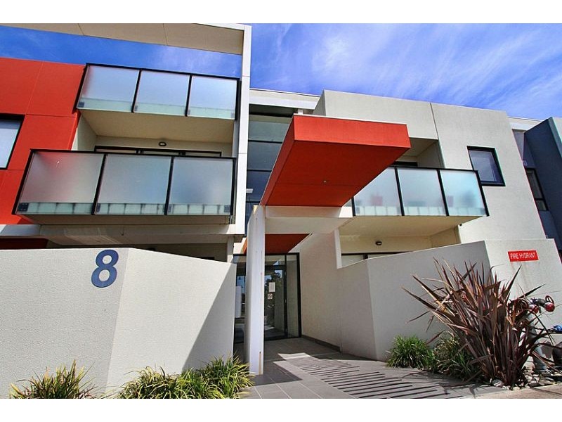 33/8 Crefden Street, Maidstone VIC 3012