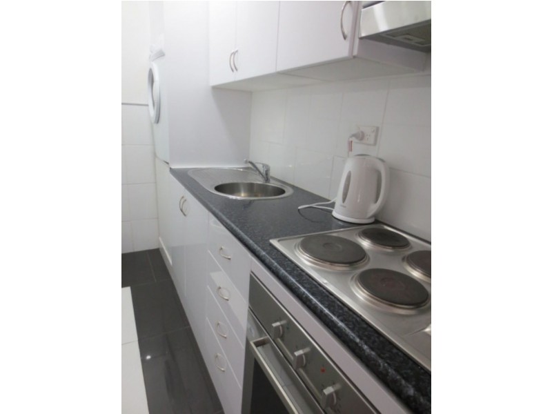 6/4 Prince street, Essendon VIC 3040