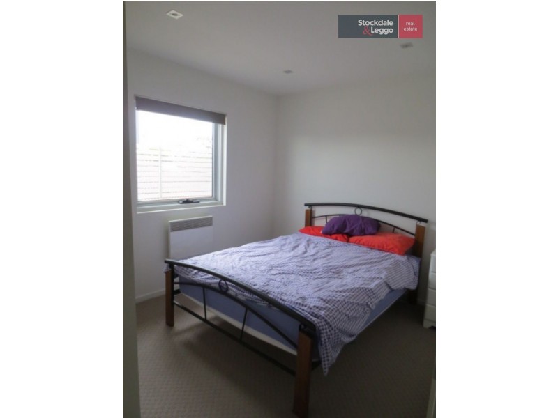 15/947 Mt Alexander road, Essendon VIC 3040