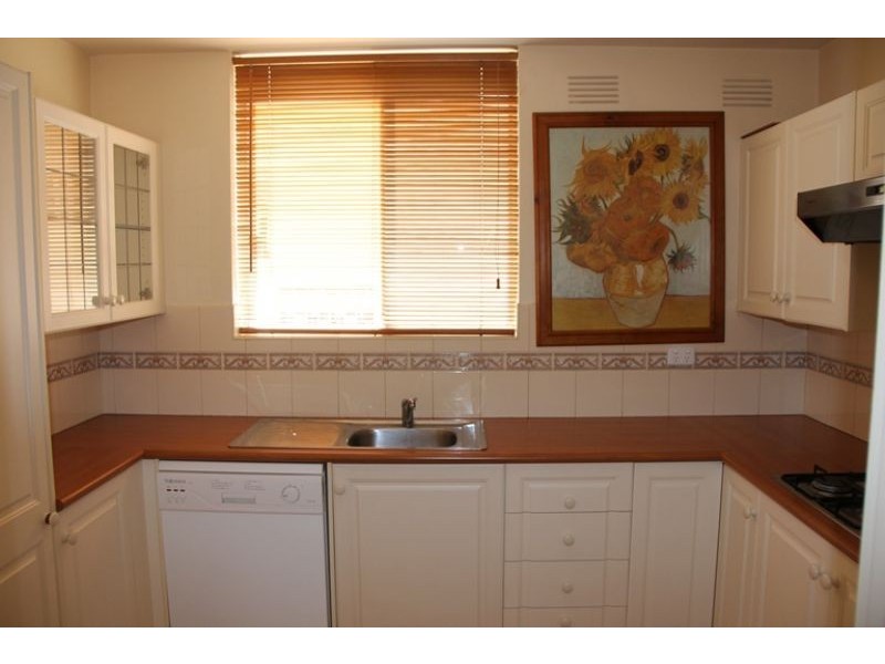 18/70 O’Shanassy Street, North Melbourne VIC 3051