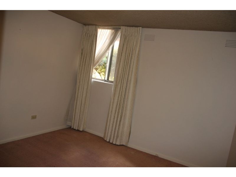 18/70 O’Shanassy Street, North Melbourne VIC 3051