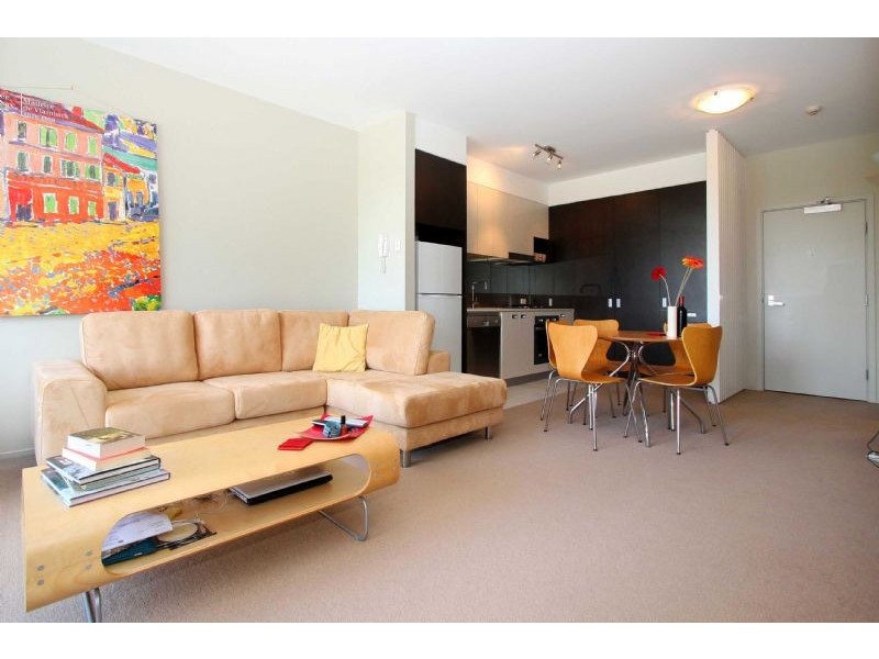 211/86 Altona Street, Kensington VIC 3031