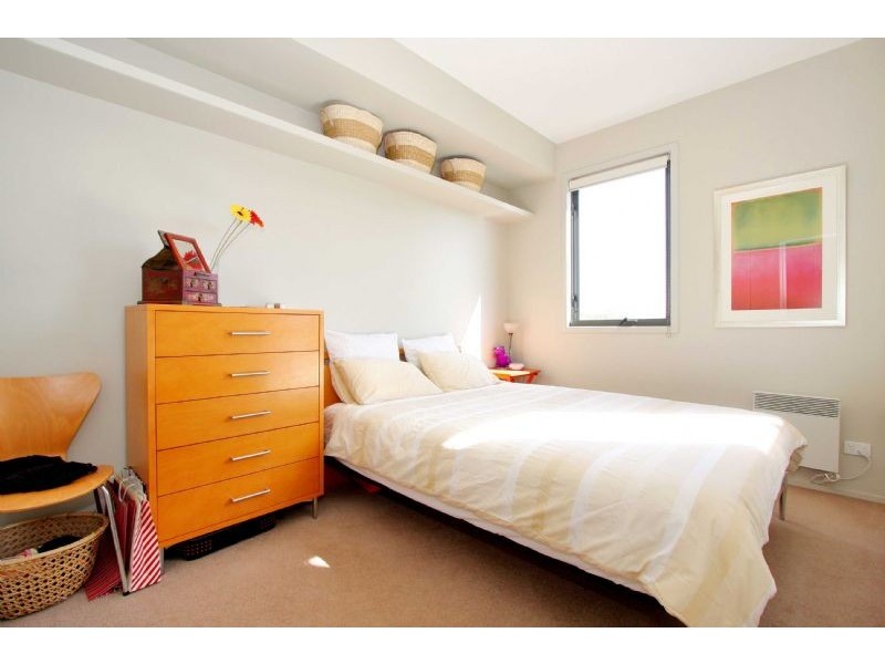 211/86 Altona Street, Kensington VIC 3031