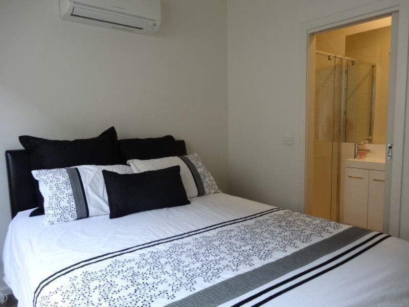 4/11 Churchill Avenue, Maidstone VIC 3012