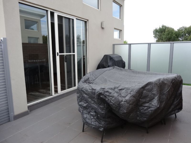 4/11 Churchill Avenue, Maidstone VIC 3012