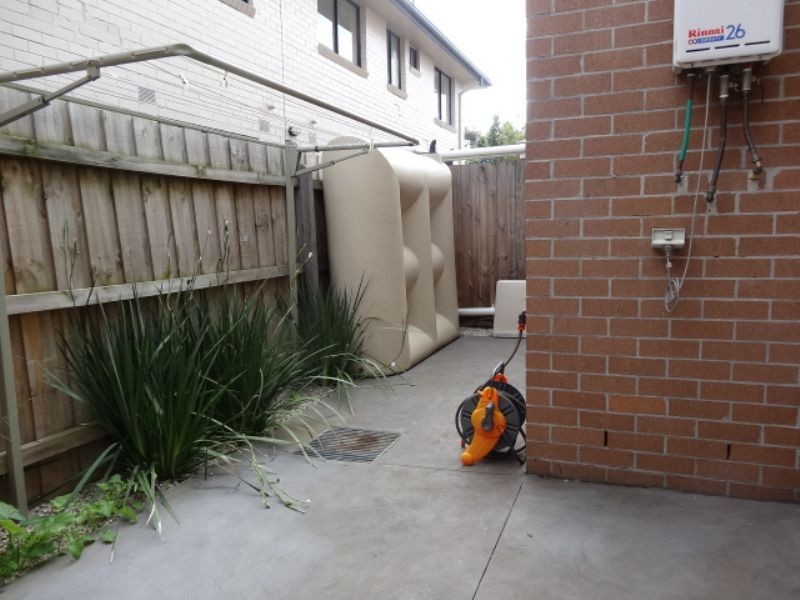 4/11 Churchill Avenue, Maidstone VIC 3012