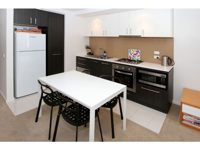 C204/460 Victoria Street, Brunswick VIC 3056