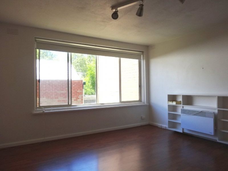 9/12-14 Eltham Street, Flemington VIC 3031