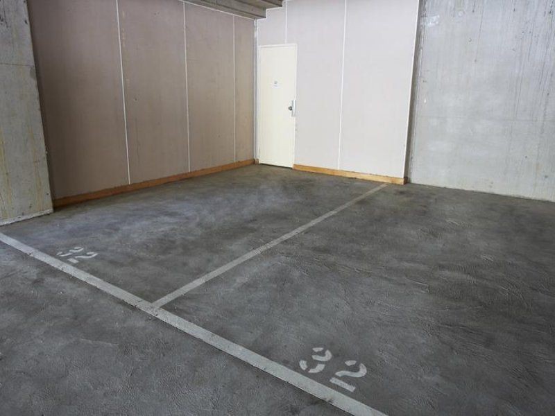 32/1 Gatehouse Drive, Kensington VIC 3031