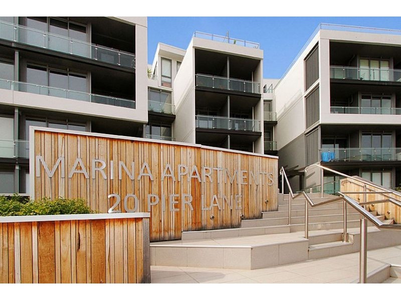 211/20 Pier Lane, Maribyrnong VIC 3032