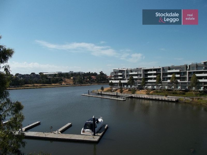 212/20 Pier Lane, Maribyrnong VIC 3032
