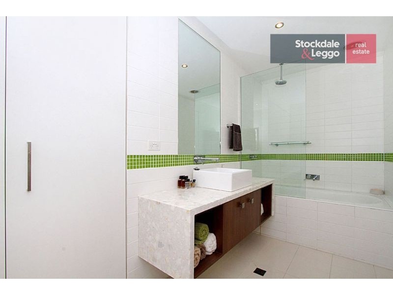 101/89 Raleigh Street, Essendon VIC 3040