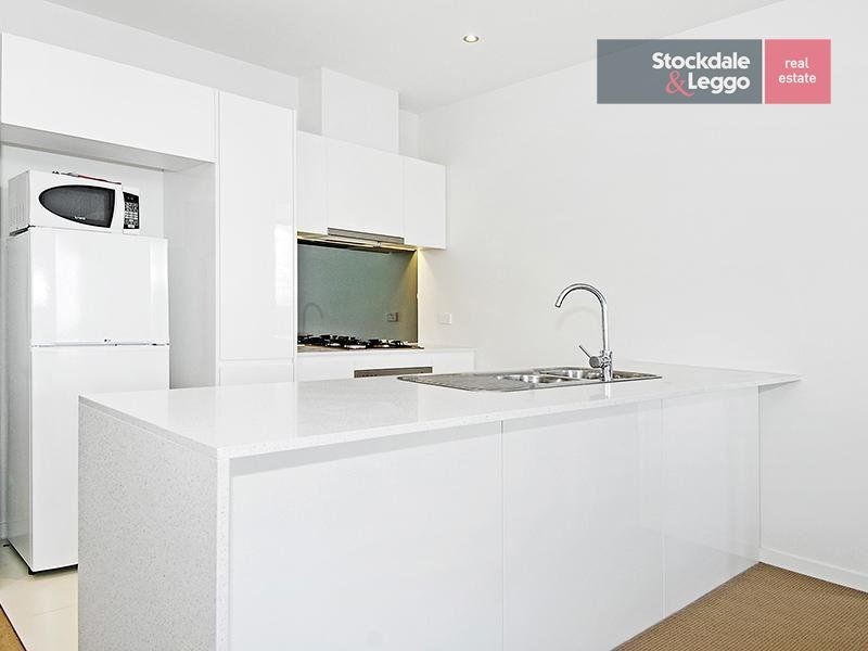 304/60 Edgewater Boulevard, Maribyrnong VIC 3032