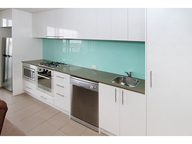 602/330 Lygon Street, Brunswick East VIC 3057