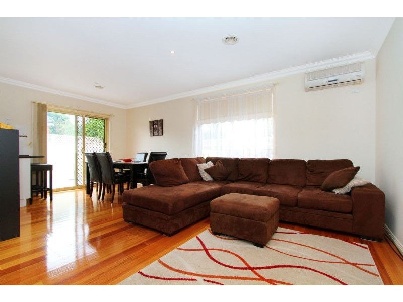 3/44 Bowes Avenue, Airport West VIC 3042