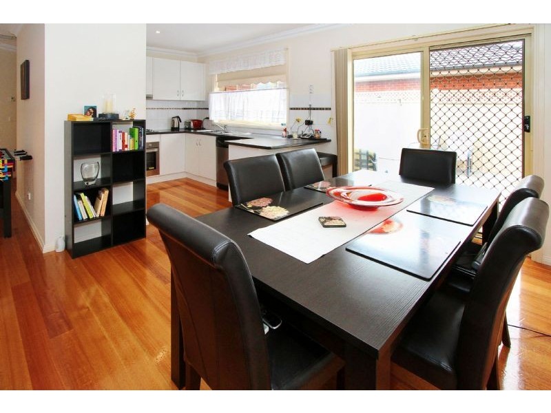 3/44 Bowes Avenue, Airport West VIC 3042