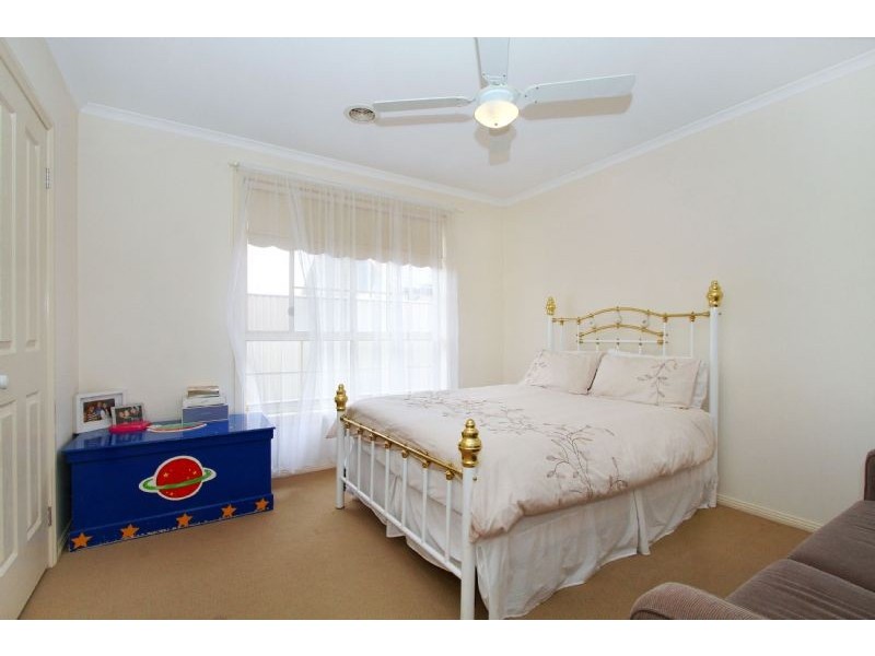 3/44 Bowes Avenue, Airport West VIC 3042