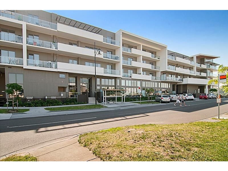 304/55 Cumberland Drive, Maribyrnong VIC 3032