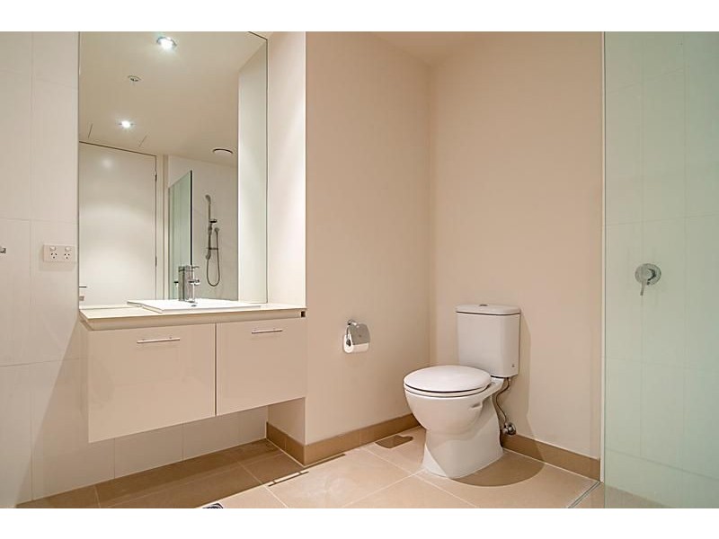 304/55 Cumberland Drive, Maribyrnong VIC 3032