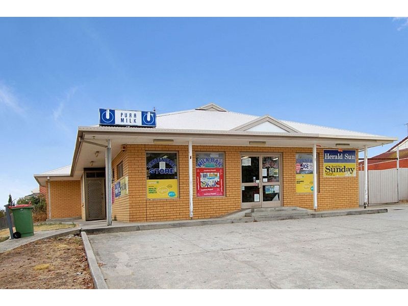 21-23 Magnolia Boulevard, Meadow Heights VIC 3048