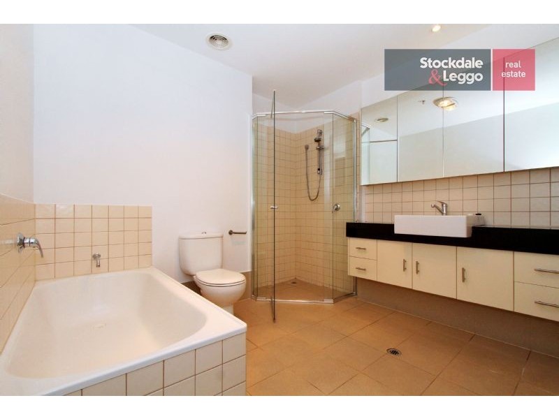 702/341 Ascot Vale Road, Moonee Ponds VIC 3039