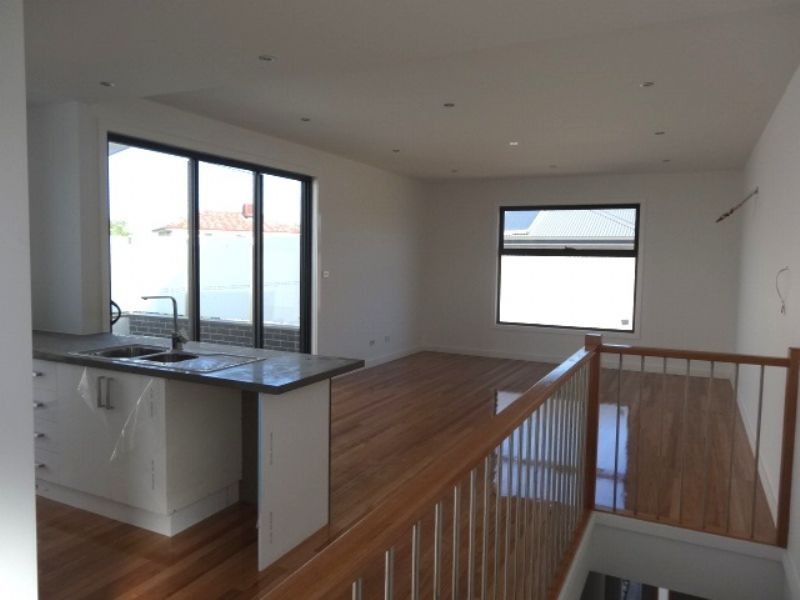 4/28 Bulla Road, Strathmore VIC 3041